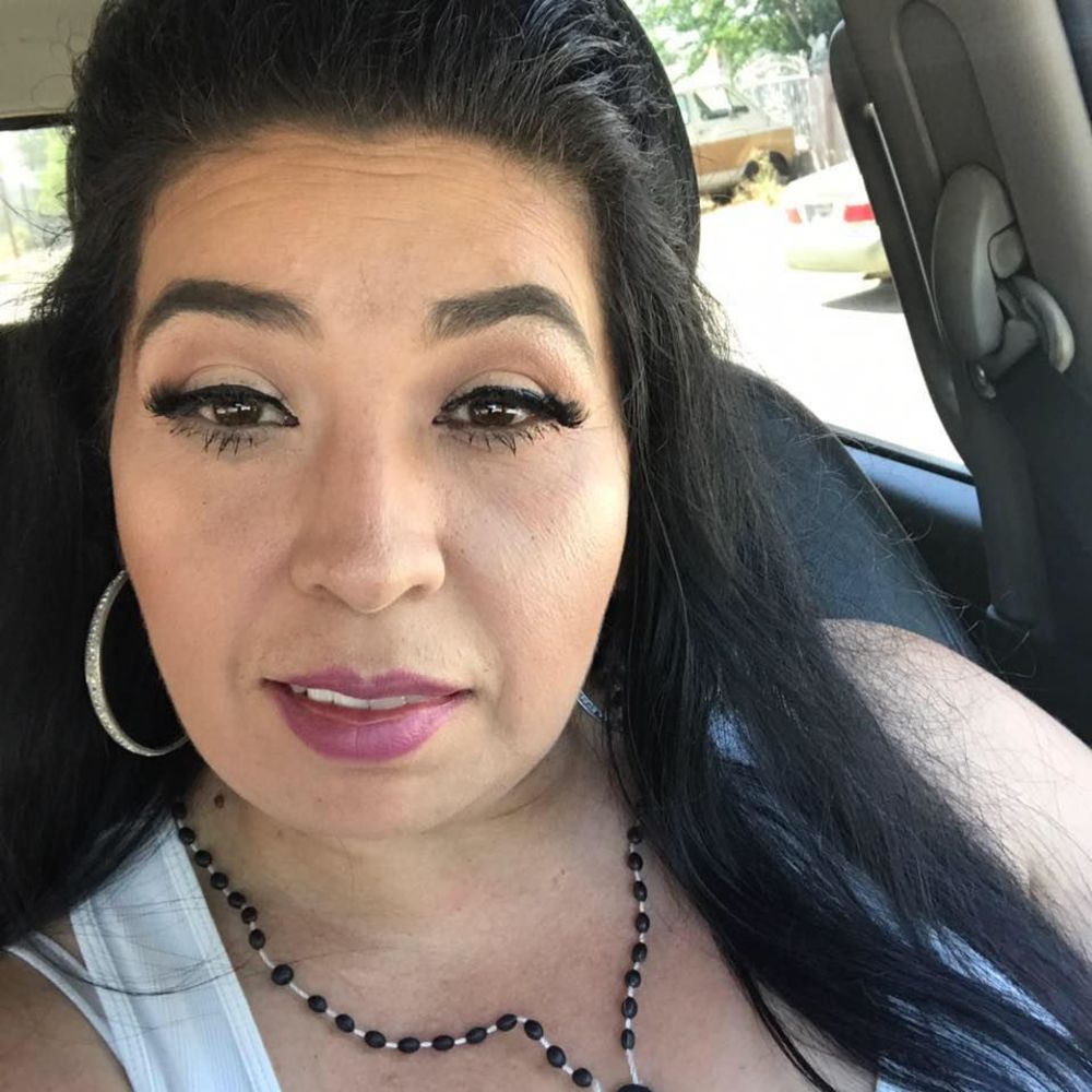 Meet your Posher, Edith